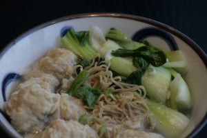 J2 Wan Ton Thong Min Noodle soup with pork dumplings, vegetables and chicken broth.